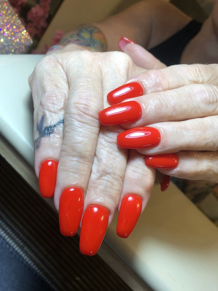 Gel merah menyala